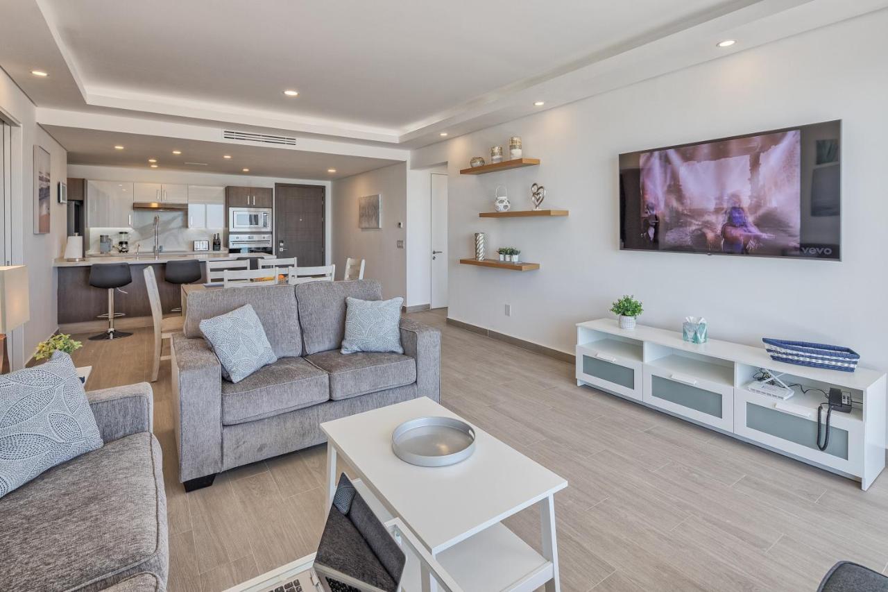 Brand New Contemporary 1 Bed Oceanfront Condo At Encantame Towers Verano E1203 Playa Encanto Exteriör bild